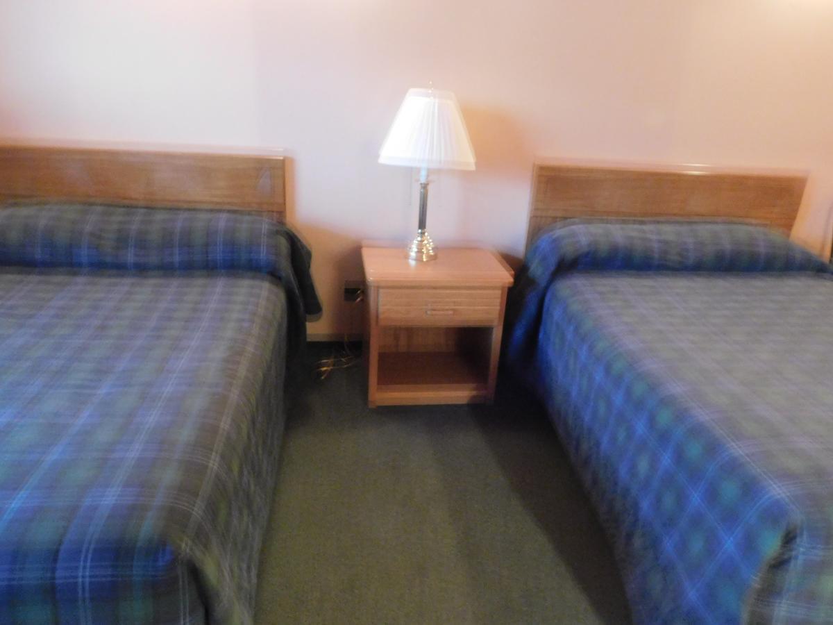 Casey'S Inn Lac du Bonnet 외부 사진