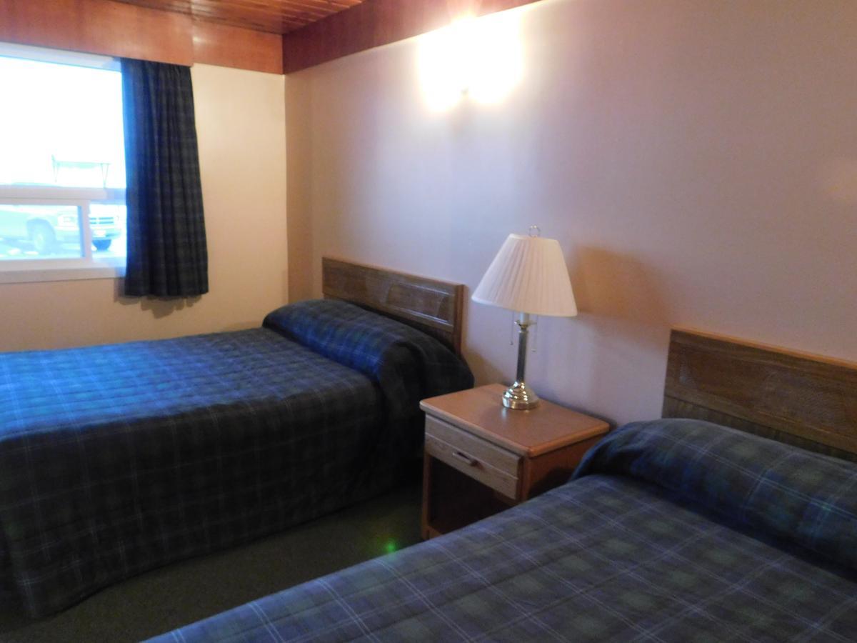 Casey'S Inn Lac du Bonnet 외부 사진
