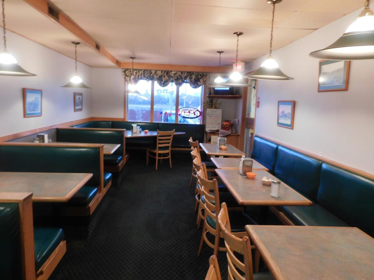 Casey'S Inn Lac du Bonnet 외부 사진